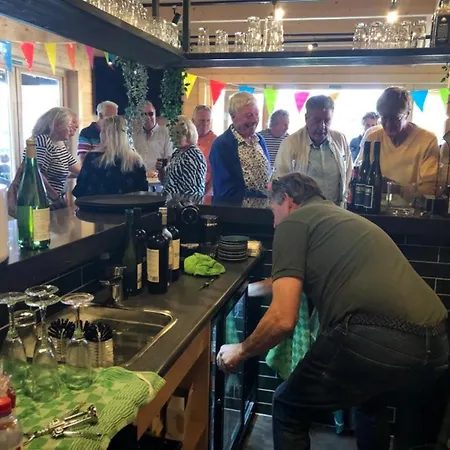 Chalé 501b Op Recreatiepark De Wielen