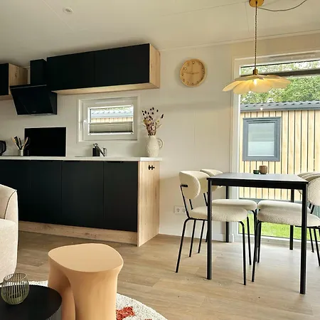 501b Op Recreatiepark De Wielen * سينت مارتن